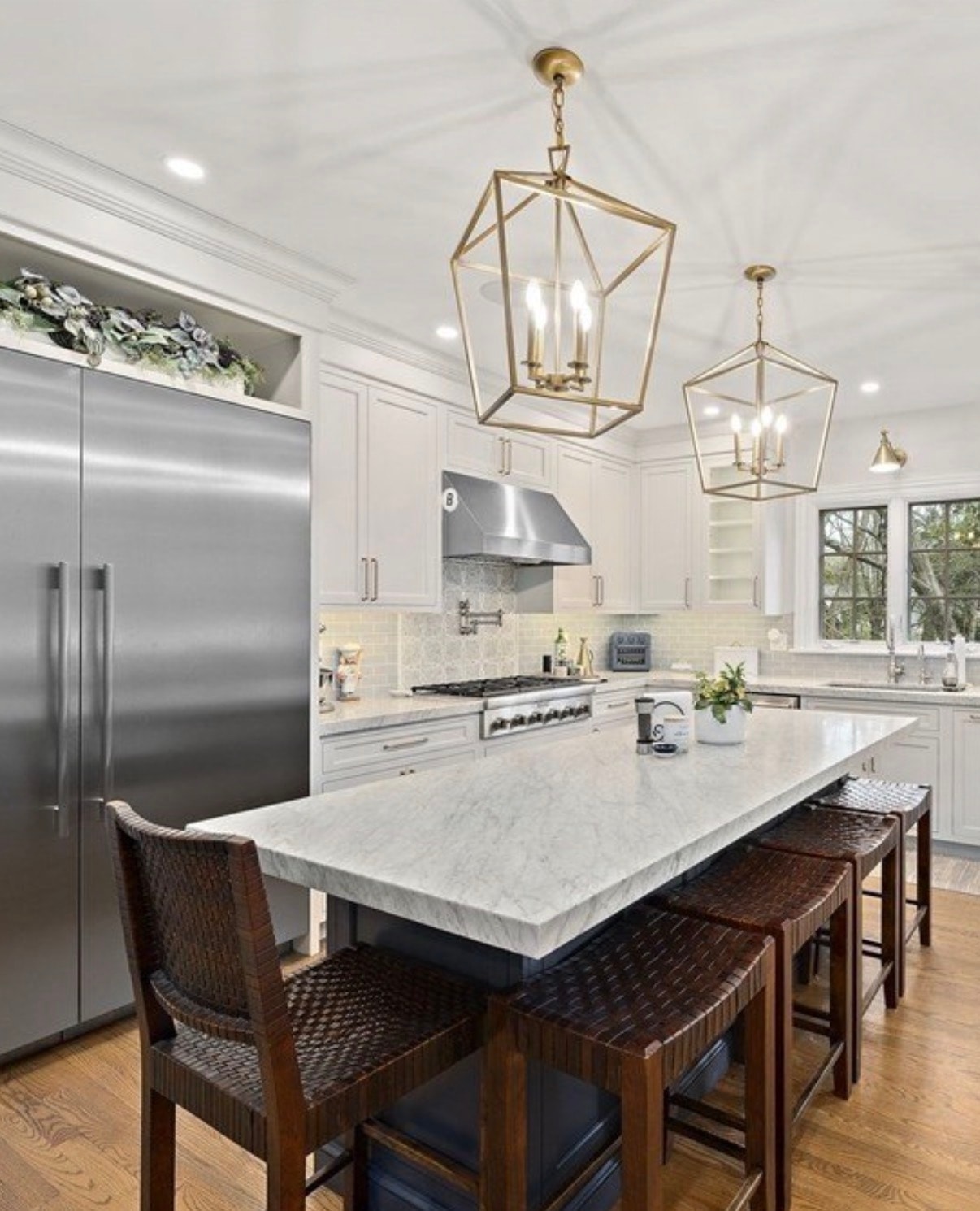 Kitchen Island Pendants, Dining Chandelier & Wine Cellar