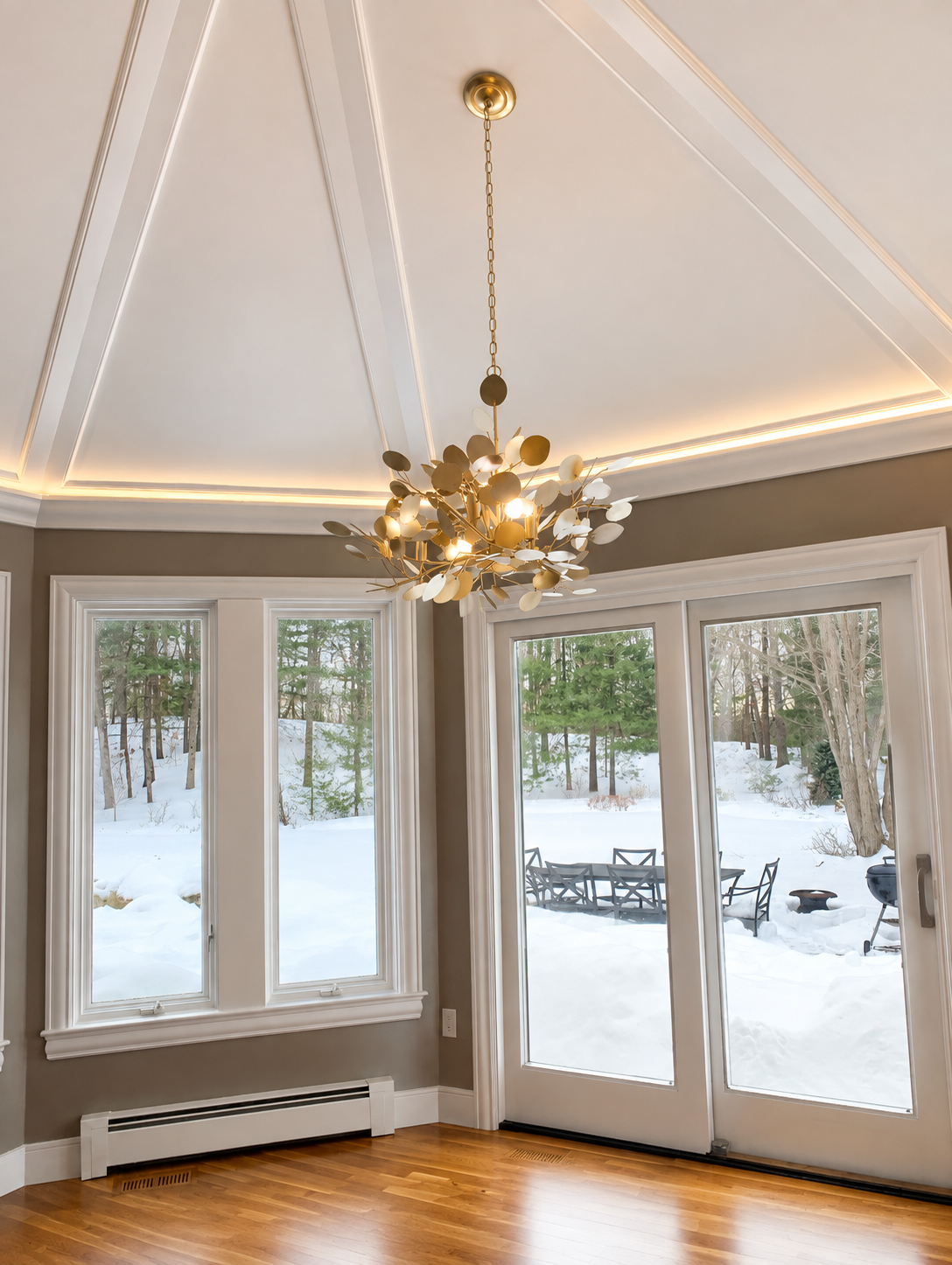 Currey & Company Chandelier