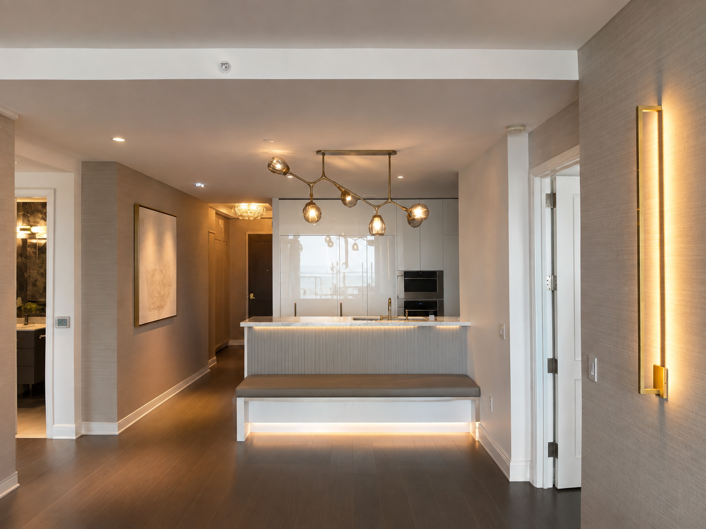 Chandelier & Wall Sconce Lighting